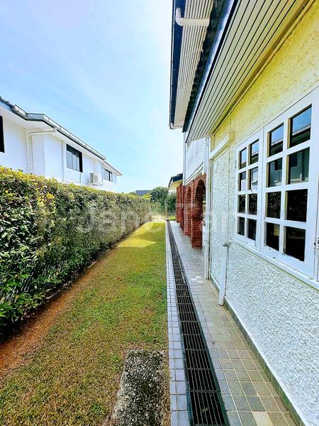 5 Bed Bungalow (Landed) for Rent in  Binjai Rise - Image 4